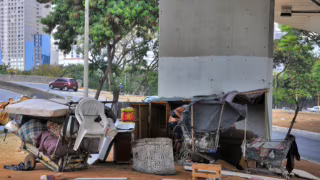 População em situação de rua em BH sobe 4,1% e chega a 16,1 mil, aponta levantamento da UFMG