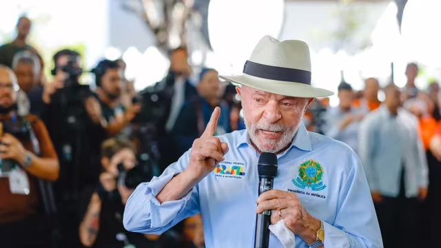Lula critica hostilidade na política após senador ser vaiado em evento da Petrobras