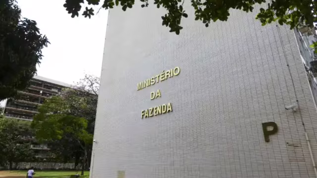 Governo oficializa bloqueio de R$ 23,6786 bilhões no Orçamento de 2026