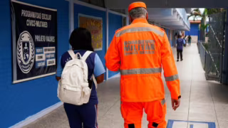 Mateus Simões defende escolas cívico-militares e diz que adesão deve ser decidida pela comunidade