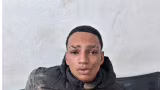 Jovem é preso após aparecer em vídeo sobre capô de viatura em frente a quartel em Perpétuo Socorro