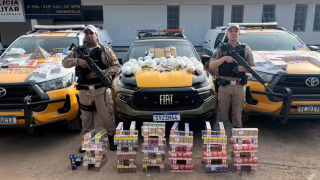 PM Rodoviária apreende 11 mil papelotes de cocaína e carga irregular na BR-135