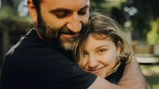 Pai de Isabel Veloso publica homenagem quase cinco meses após morte da influenciadora