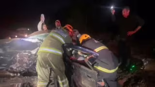 Colisão entre carros deixa um morto e quatro feridos entre Contrato e Itamarandiba