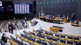 CCJ do Senado aprova parecer favorável à PEC que muda aposentadoria de agentes de saúde: mínima de 57 anos para mulheres e 60 para homens