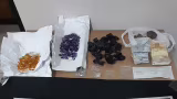 PM Rodoviária prende homem com 708 pedras preciosas em ônibus BH x Governador Valadares