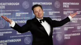 Elon Musk supera US$ 1 trilhão em fortuna após estreia das ações da SpaceX na Nasdaq