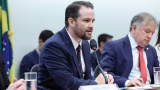 Governo quer ampliar teto do MEI e permitir contratação de mais um funcionário, diz ministro da Fazenda