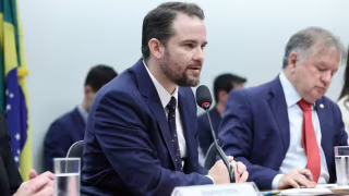 Governo quer ampliar teto do MEI e permitir contratação de mais um funcionário, diz ministro da Fazenda