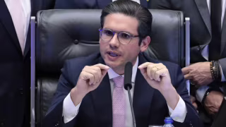 Relatórios da PF divulgados pelo STF citam pedido de Hugo Motta por empréstimo de R$ 22 milhões