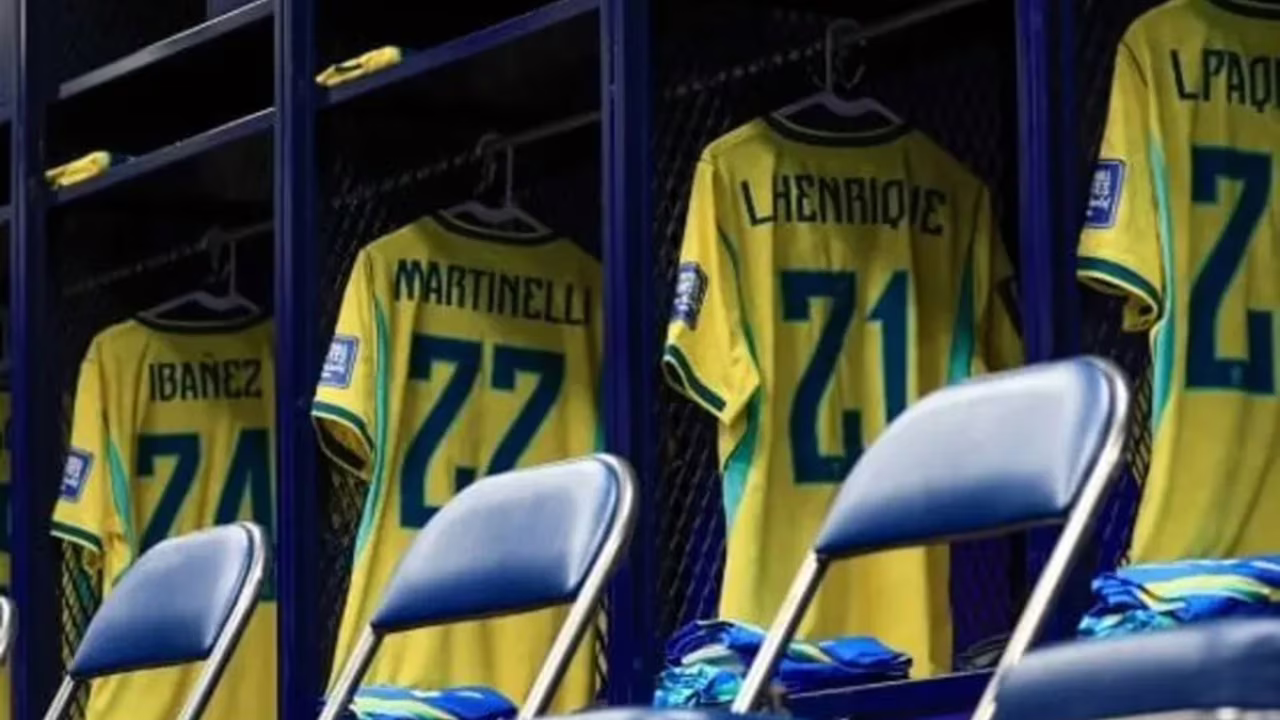Vestiário de Brasil x Japão, antes do jogo válido pela segunda fase da Copa do Mundo (