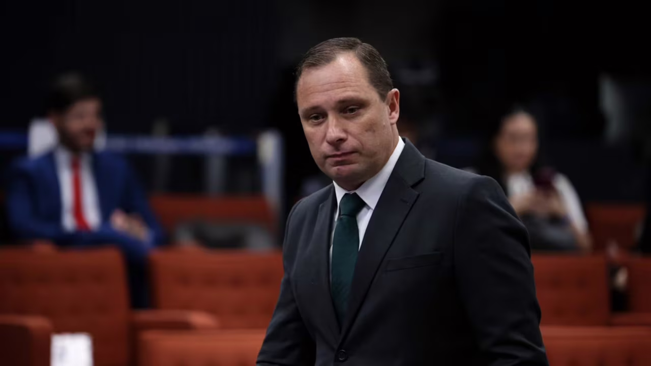 O convite a Cid é para lecionar curso sobre segurança e defesa