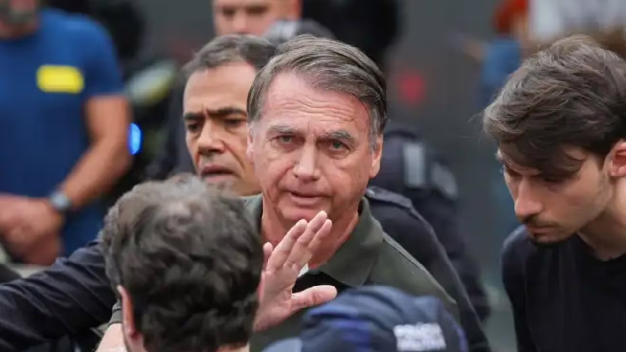 O ex-presidente Jair Bolsonaro (PL) •