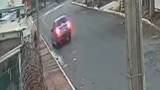 Câmeras registram abordagem de motorista a menina de 7 anos em Canoas