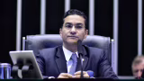 Republicanos condiciona apoio a Flávio Bolsonaro a acordos estaduais com o PL