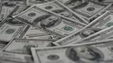 Dólar abre em alta com tensão entre Estados Unidos e Irã