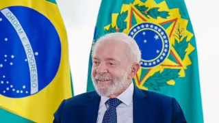 Lula chama de “pirataria” proposta de Trump de cobrar taxa no Estreito de Ormuz