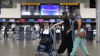 Anac reajusta tetos de tarifas em Guarulhos e Viracopos, em São Paulo
