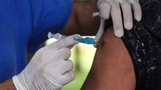 Anvisa registra nova vacina trivalente contra a gripe para adultos e crianças