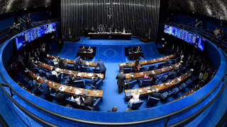 Senado aprova MP que reforça fiscalização do piso do frete