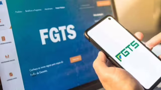 Trabalhadores com saldo no FGTS podem receber parte de R$ 13,2 bilhões