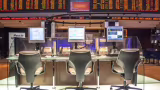 Ibovespa fecha aos 173 mil pontos, 12,8% abaixo do recorde