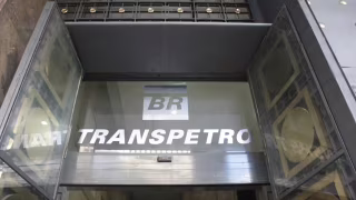 Transpetro abre seleção com 281 vagas e salários iniciais de até R$ 15 mil