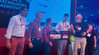 Estudante de Guarujá vence concurso nacional com projeto de IA para triagem de sinais do autismo