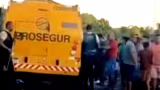 Carro-forte é atacado com explosivos na BR-135, em Capinzal do Norte (MA)