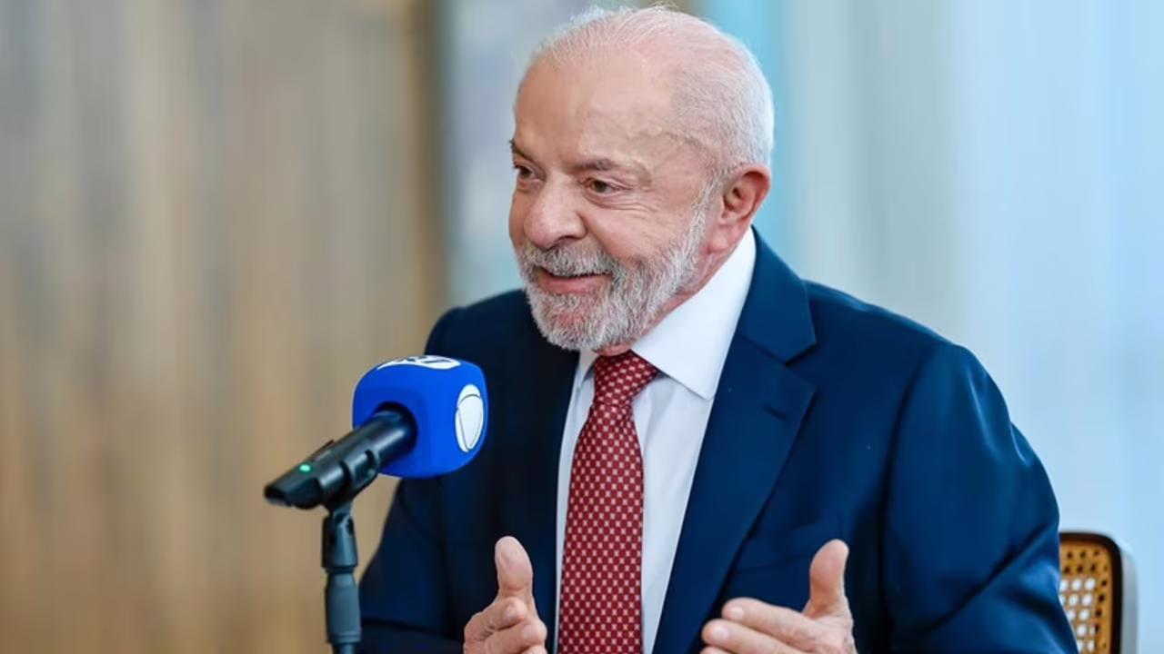 Lula em entrevista ao Domingo Espetacular