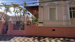 Briga entre alunas deixa seis feridos em escola estadual de Araras, SP