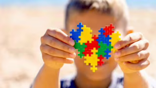 Simpósio sobre autismo reúne mais de 400 pessoas em Ipatinga, MG
