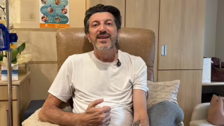 Lito Sousa agradece apoio durante internação e diz buscar alternativas para doença rara