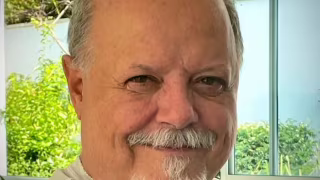 Ator Roney Facchini morre aos 73 anos