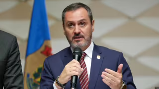 STF forma maioria para manter afastamento de Andrei Rodrigues da PF