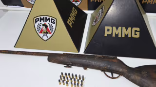 Homem procurado pela Justiça é preso com rifle artesanal em Timóteo
