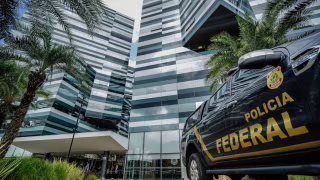 PF faz buscas contra Cezinha de Madureira em operação sobre emendas e tráfico de influência