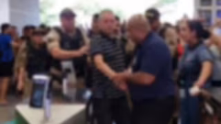 Homem é detido suspeito de importunação sexual contra mulher em clube de BH