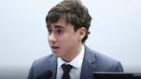 Nikolas Ferreira defende afastamento de Moraes durante julgamento no STF