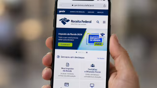 Receita paga nesta quarta-feira restituições da malha fina para 412 mil contribuintes
