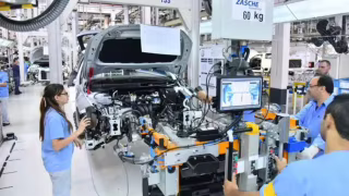 Produção industrial cai 0,6% de julho para agosto, aponta IBGE