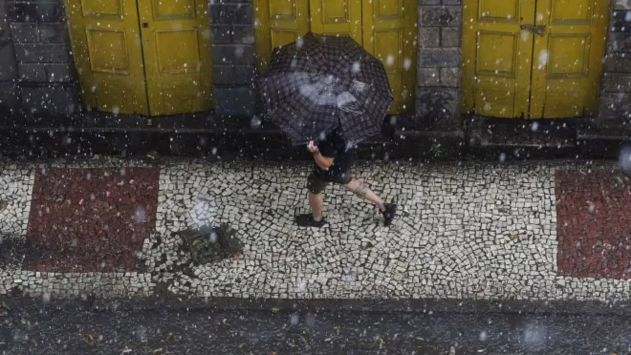 Enquanto a temperatura mínima fica na faixa dos 10°C, a máxima pode atingir 36°C