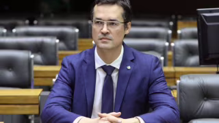 TSE julga recurso que pode definir vaga de Deltan Dallagnol no Senado pelo Paraná