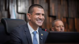 TSE anula votos de Garotinho; Douglas Ruas será governador eleito do Rio
