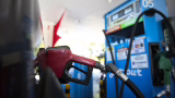 Governo suspende PIS/Cofins da gasolina por 30 dias e amplia subsídios