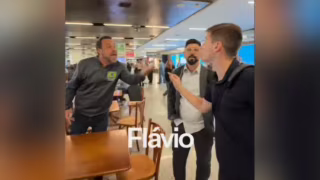 Lucas Pavanato e Guilherme Boulos trocam provocações no Aeroporto de Brasília