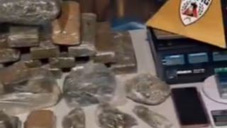 Polícia apreende cerca de 50 kg de drogas em residência no bairro Bethânia, em Santana do Paraíso