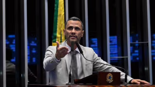 Cleitinho reafirma apoio a Flávio Bolsonaro no segundo turno presidencial