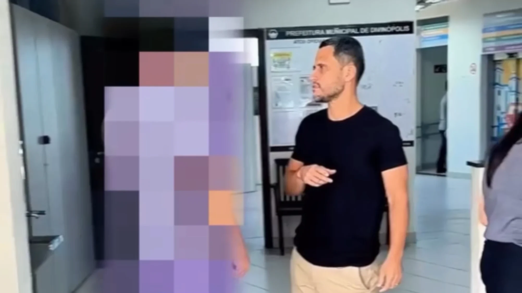 Prefeito de Divinópolis flagra servidor fantasma com salário de R$ 14 mil