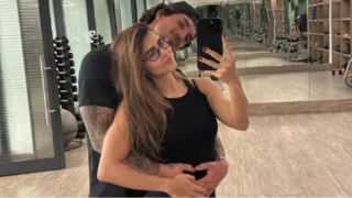 Gabriel Medina e Isabella Arantes anunciam gravidez do primeiro filho